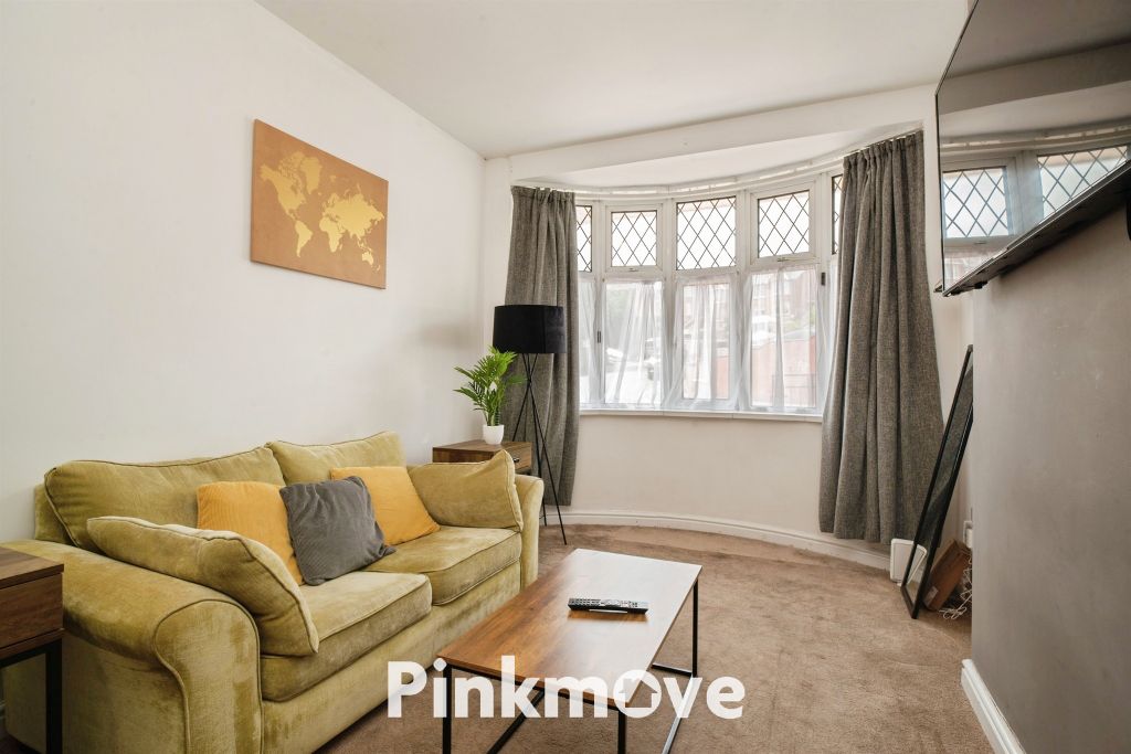2 bed detached bungalow for saleKeynsham Avenue, Newport NP20
