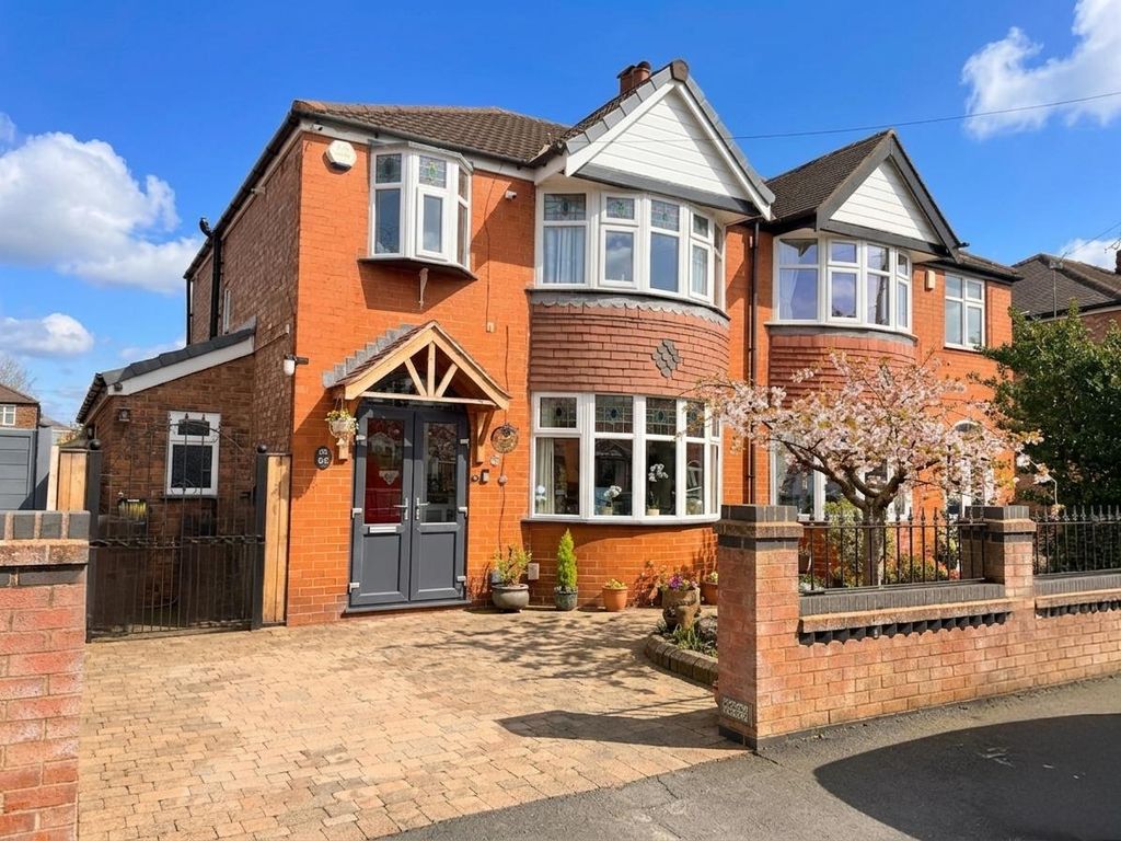 Property photo 1 of 33 Main Photo