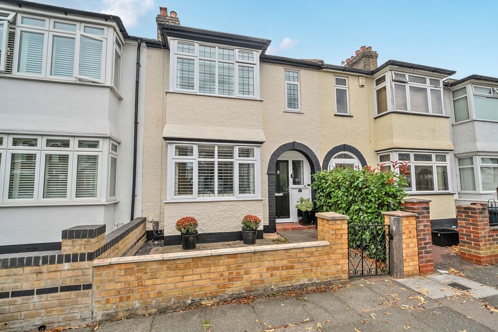 Property photo 1 of 18 1515776-2-6A9Eed3...