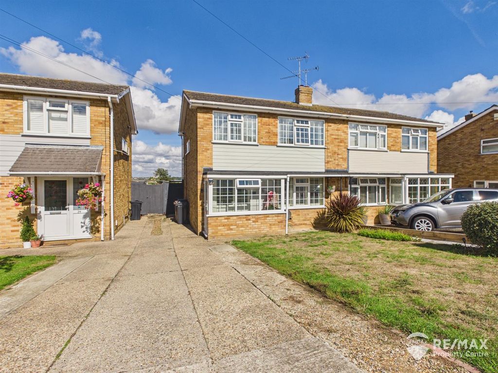 Property photo 1 of 28 Cam02842G0-Pr0416-Still076.Jpg