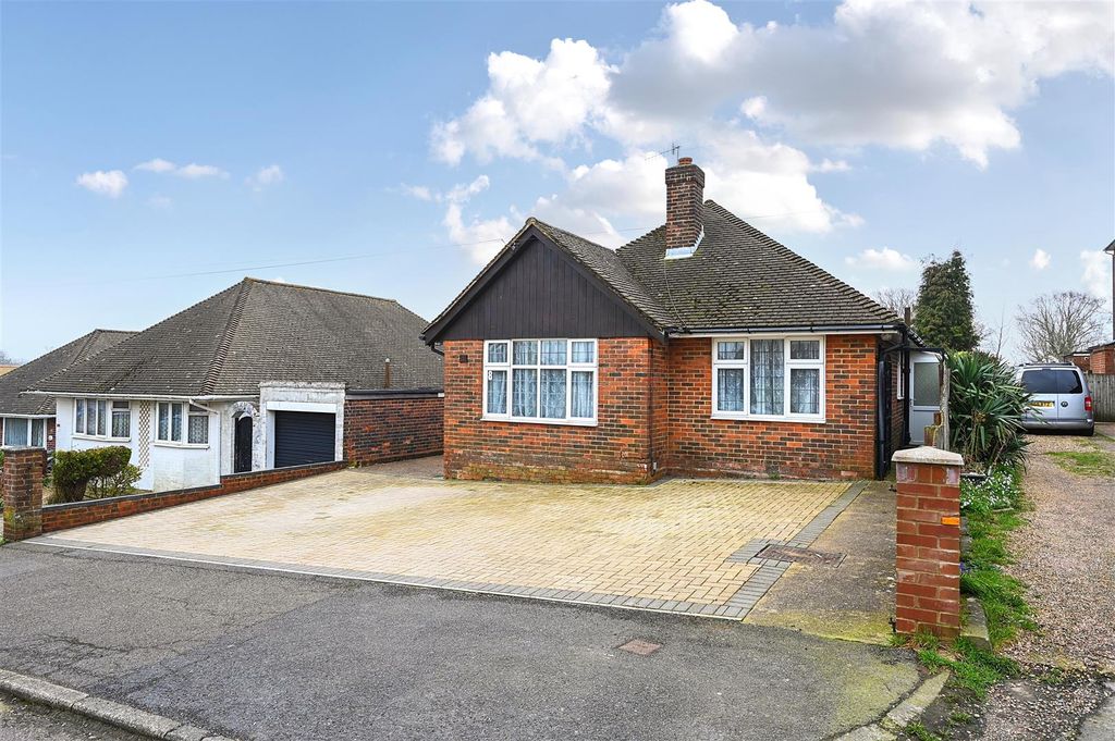 Property photo 1 of 14 8 Deans Drive-Tn394De (18).Jpg