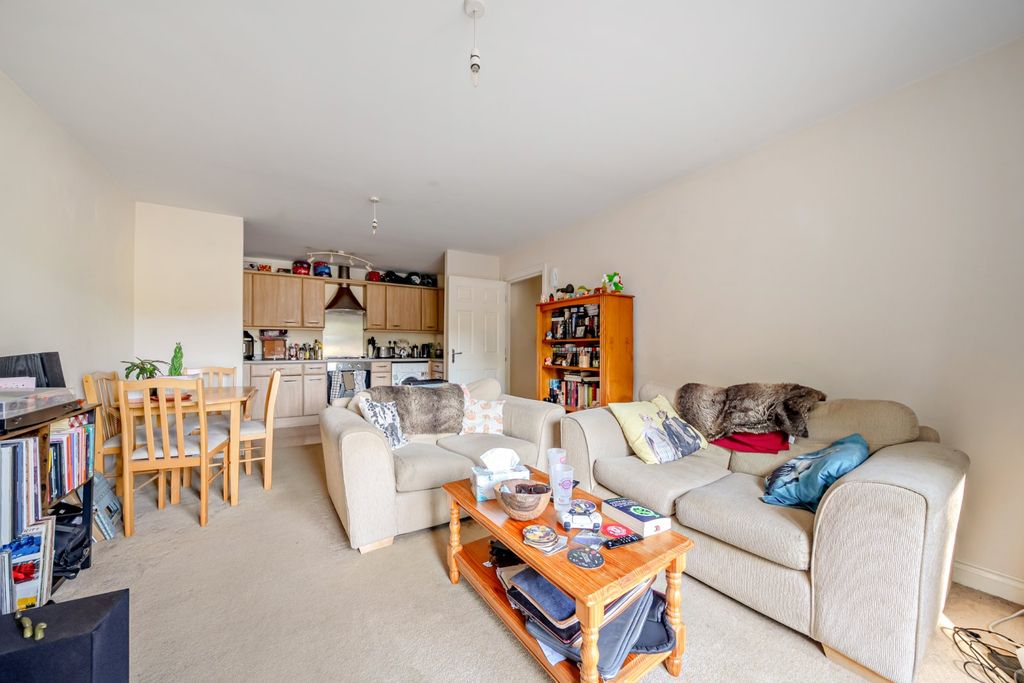 Property photo 3 of 10 Picture No. 07