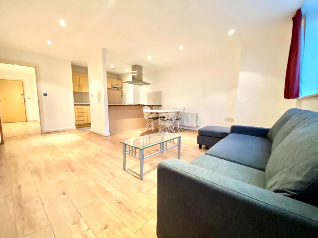 Property photo 1 of 5