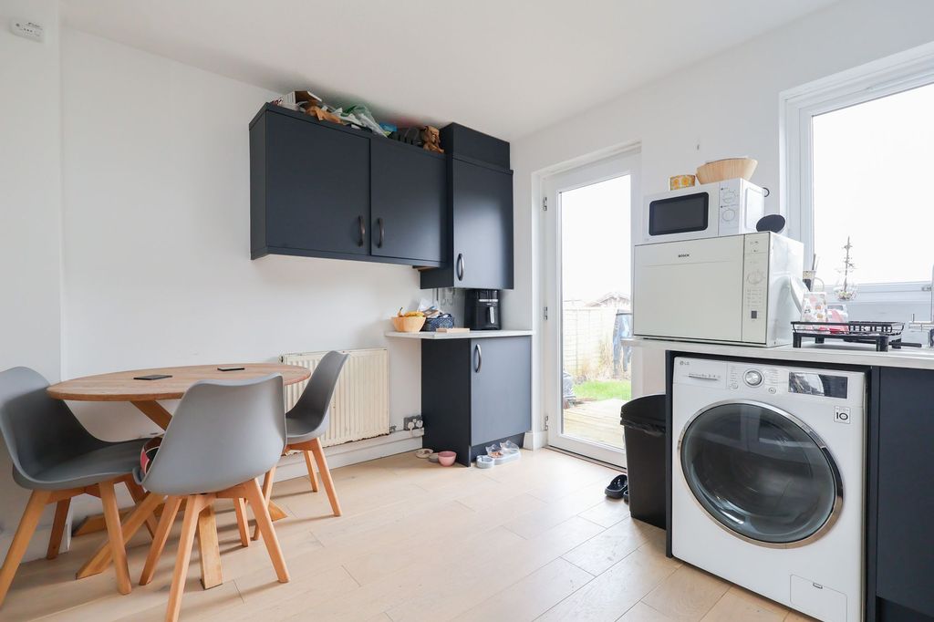 Property photo 3 of 19 Kitchen/Diner