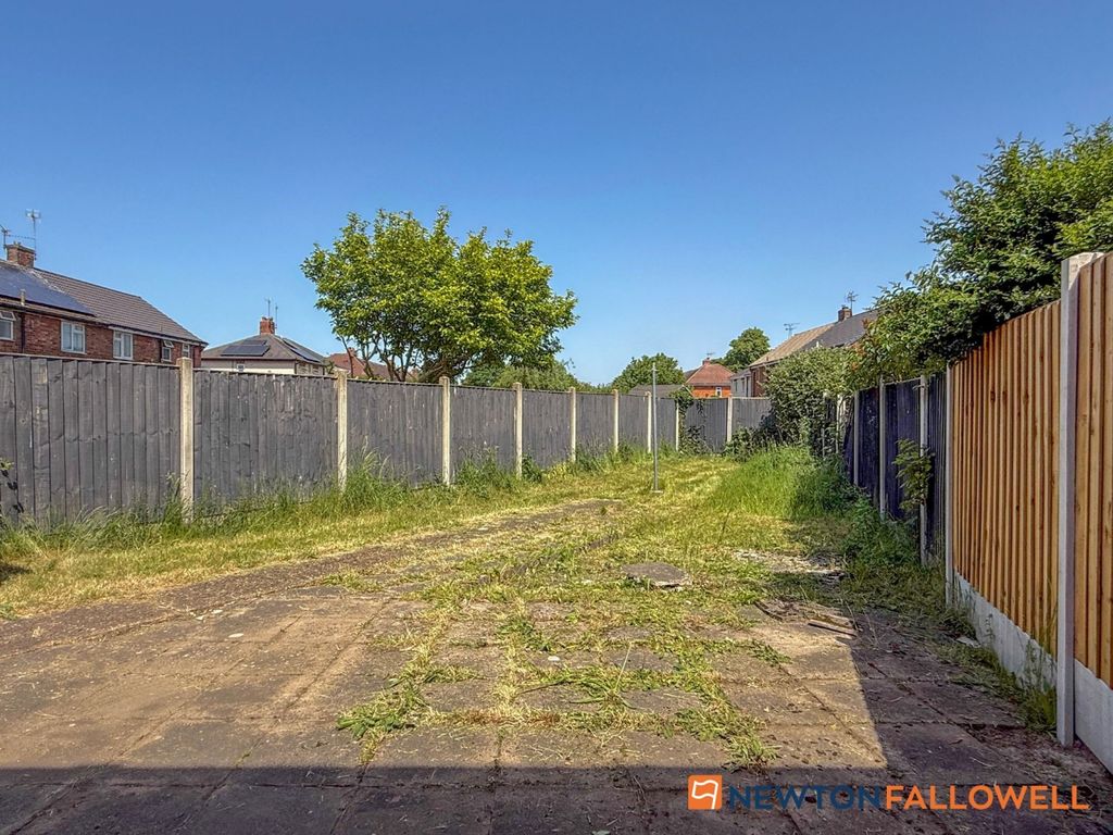 Property photo 3 of 16 Rear Garden 1
