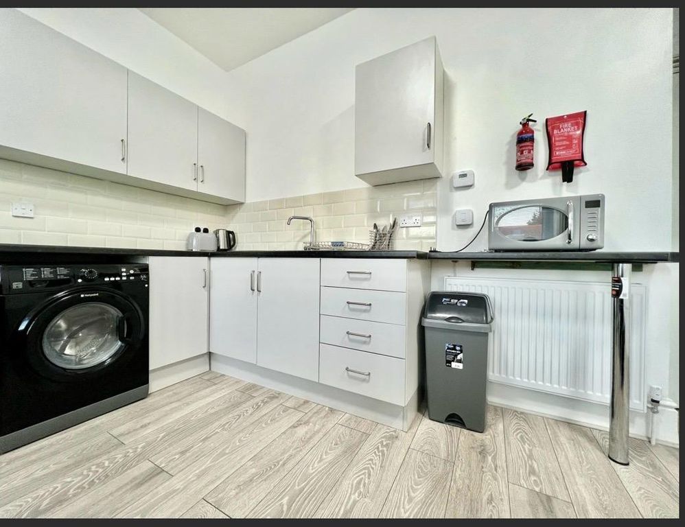 Property photo 3 of 3