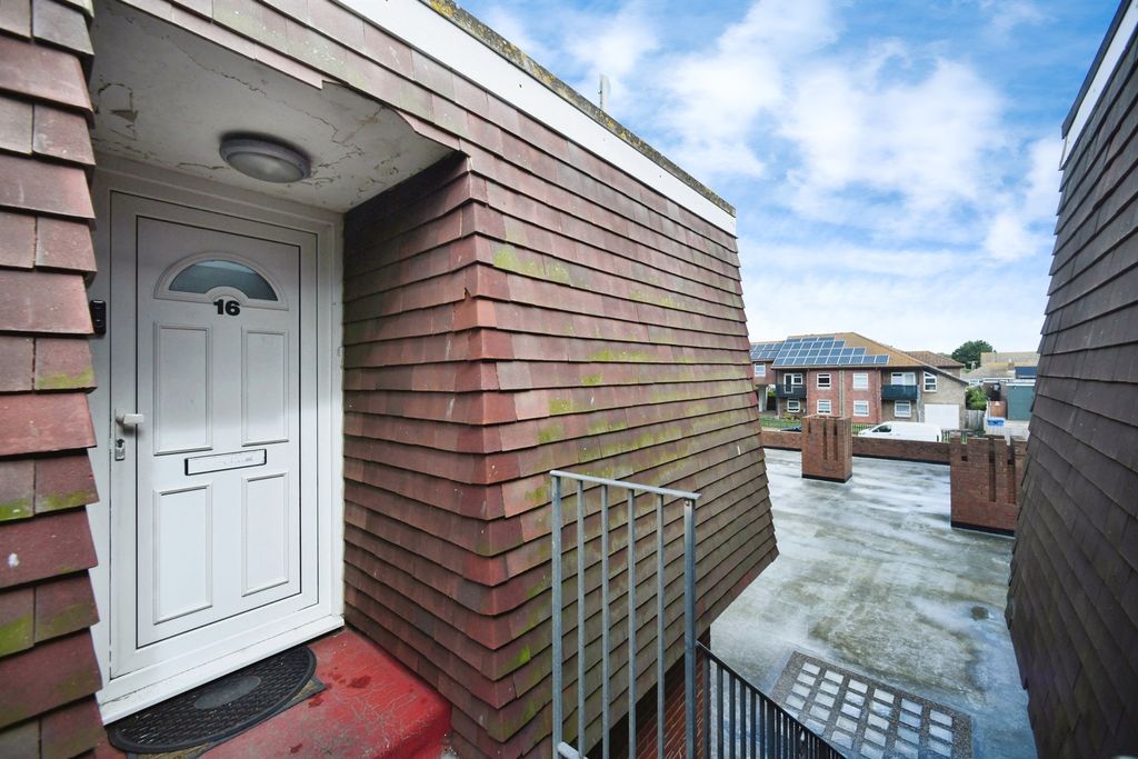 Additional image 13 of 2 bed flat for saleBalcombe Road, Peacehaven BN10
