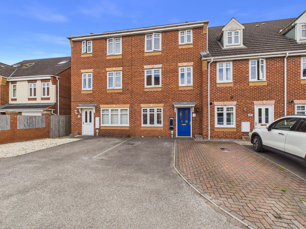 Property photo 1 of 21 5166580