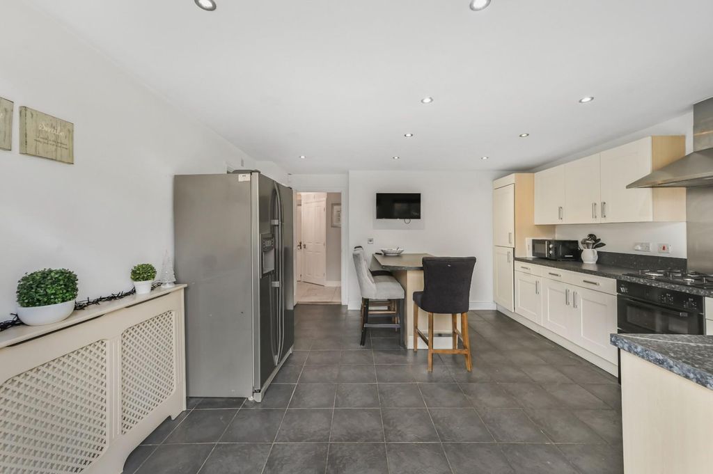 Property photo 3 of 22 Dsc_9805.Jpg