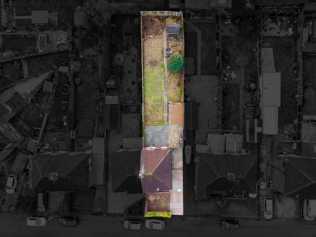 Property photo 2 of 29