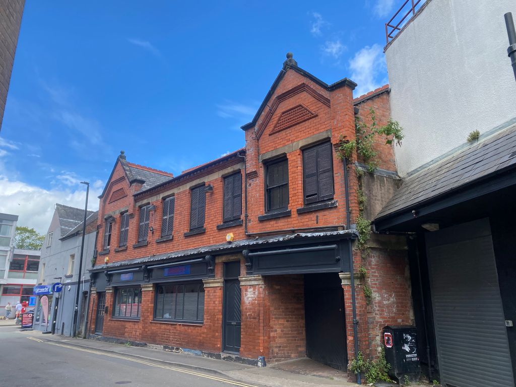 Property photo 1 of 10