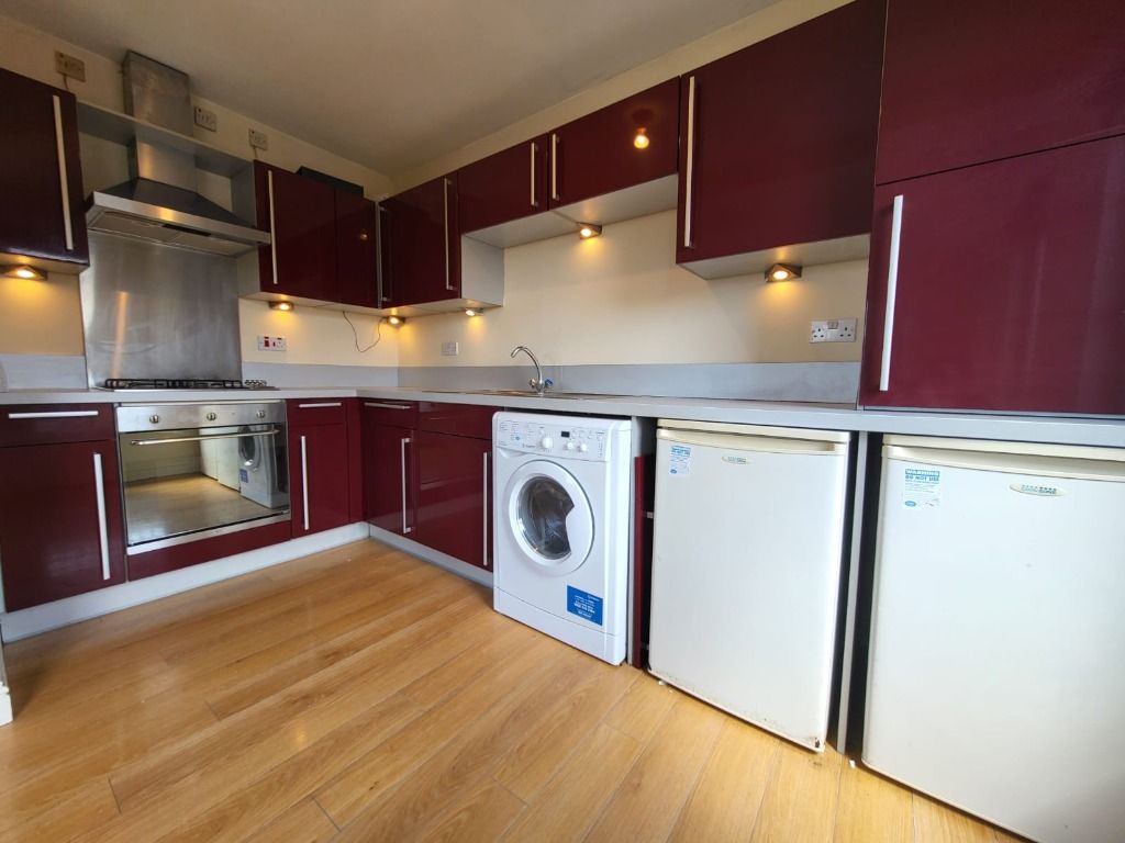 Property photo 3 of 7 Photo 3