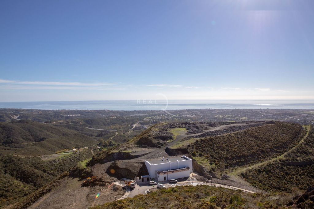 Property photo 1 of 2