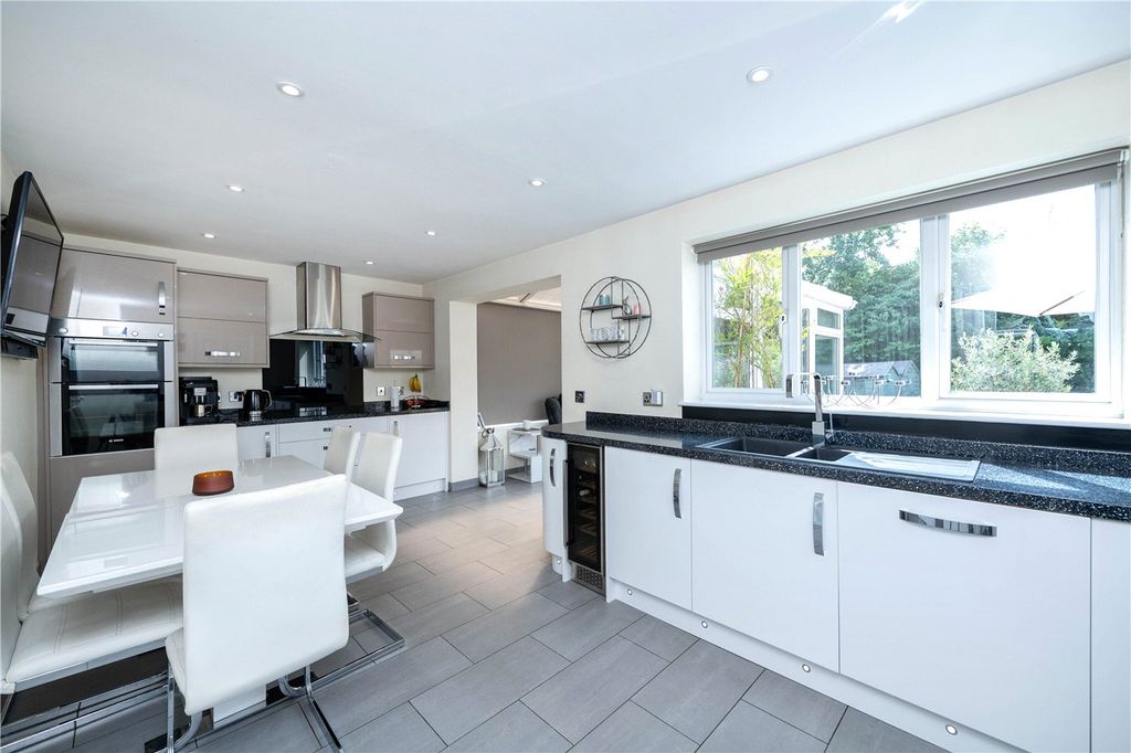 Property photo 3 of 17 Picture No. 07