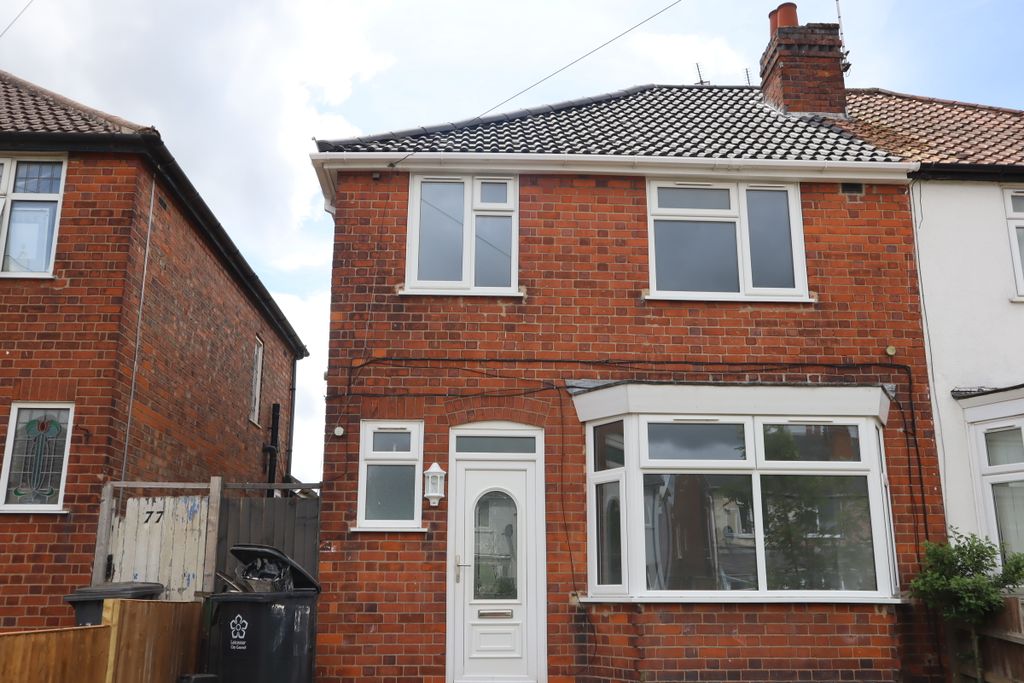 Property photo 3 of 43