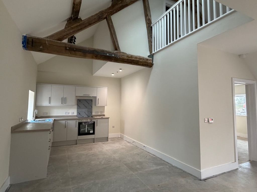 Property photo 3 of 10 Photo 3