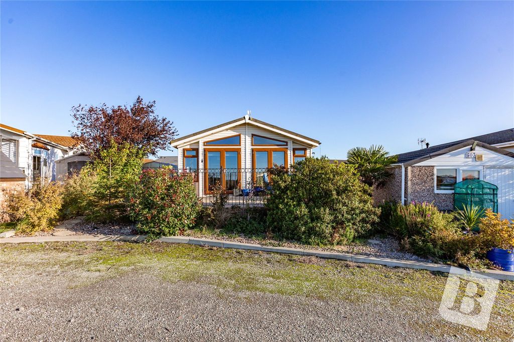 Property photo 1 of 18 Exterior