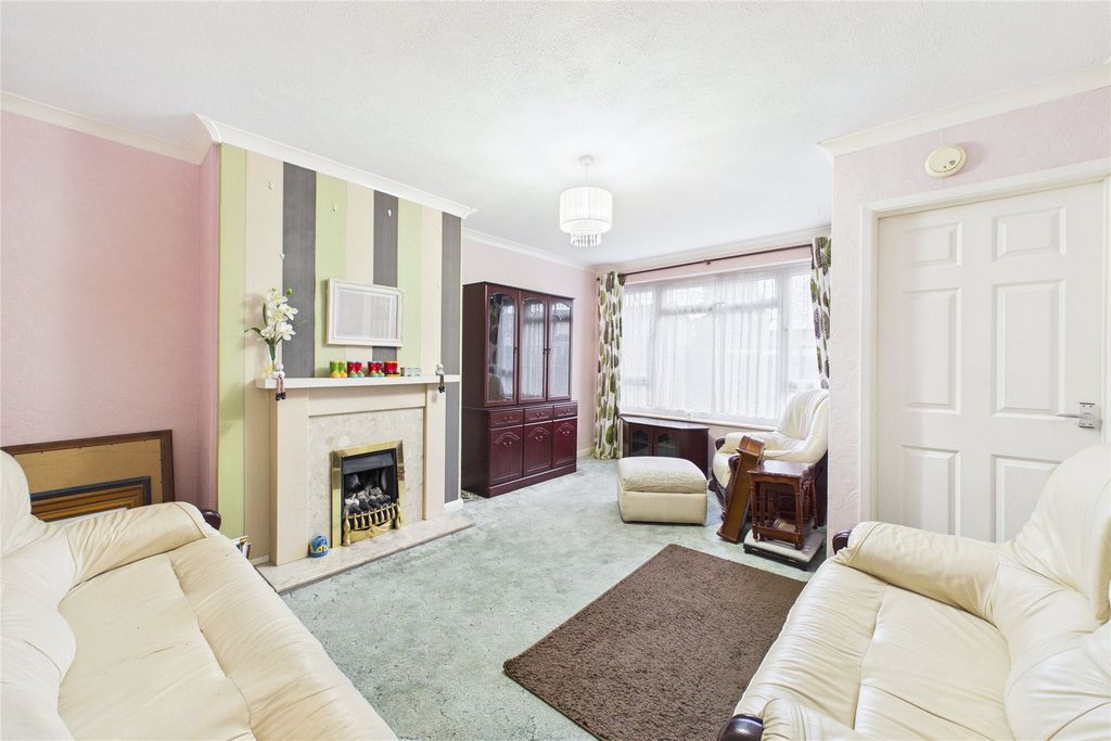 Property photo 2 of 12 Picture No. 10