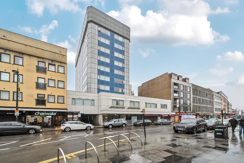 Property photo 1 of 12 External View