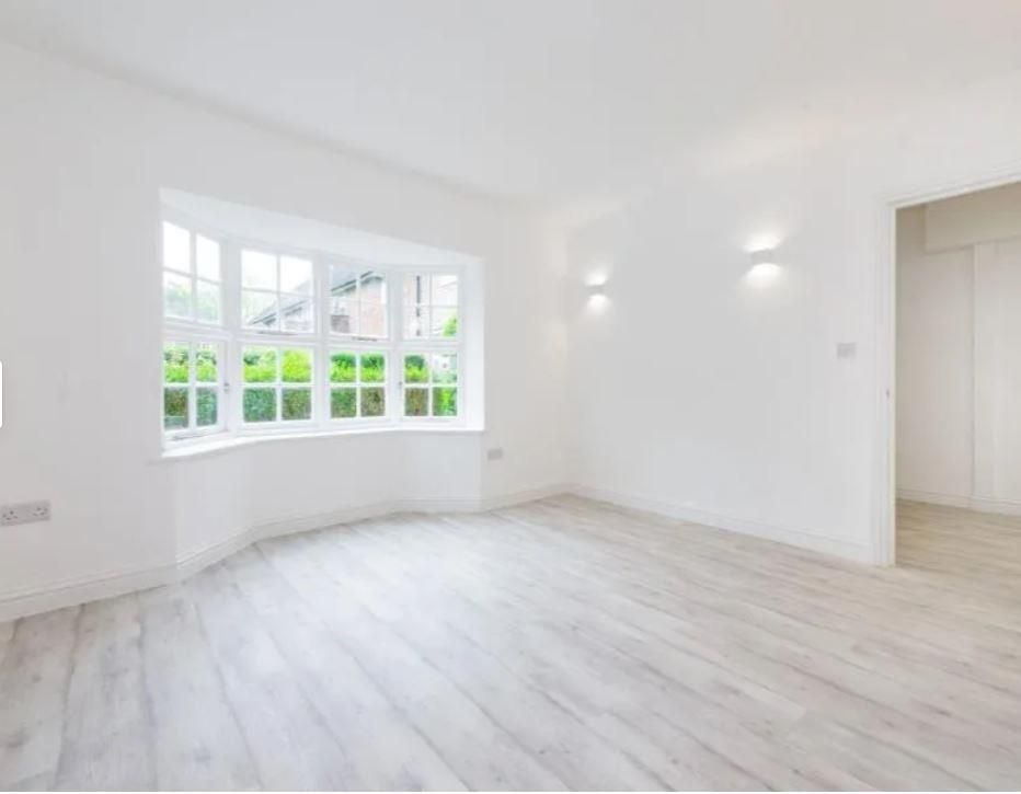 Property photo 1 of 7 Main-Image-333