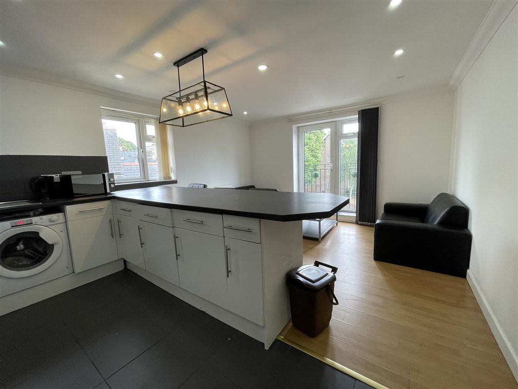 Property photo 2 of 12 Img_5199.Jpg