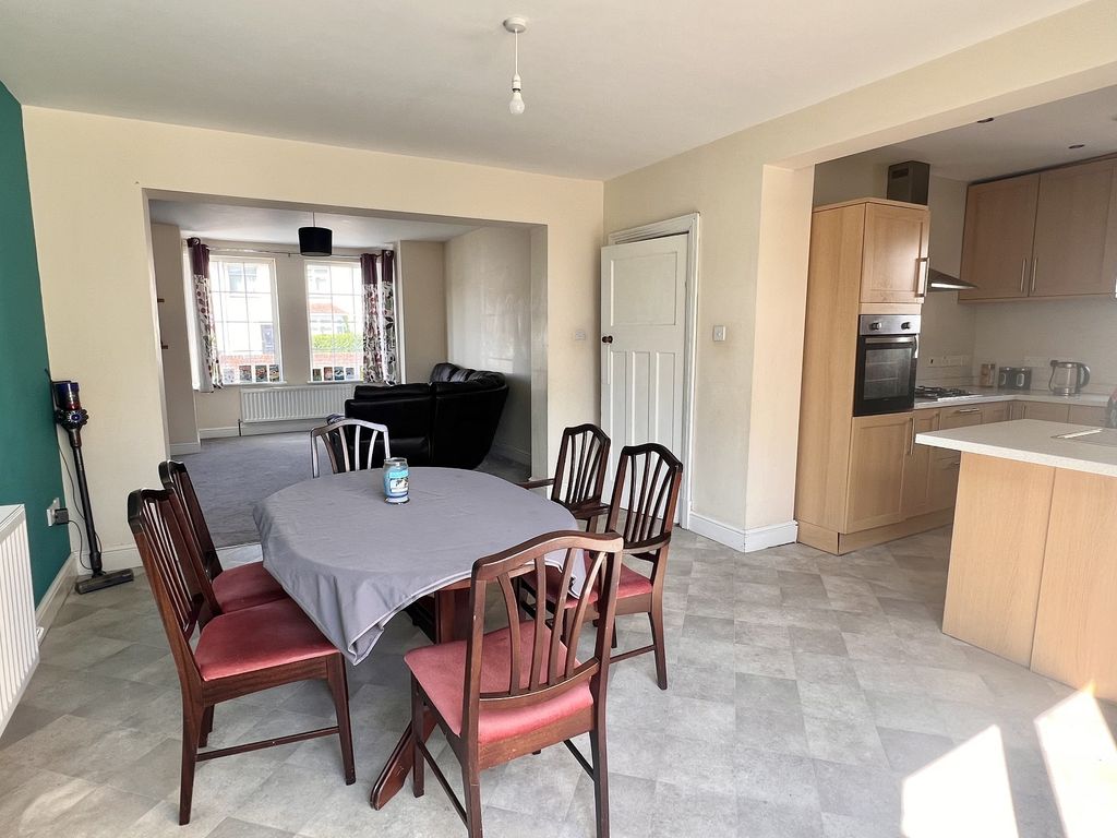 Additional image 4 of 3 bed detached house for saleTowy Avenue, Llandovery, Carmarthenshire. SA20