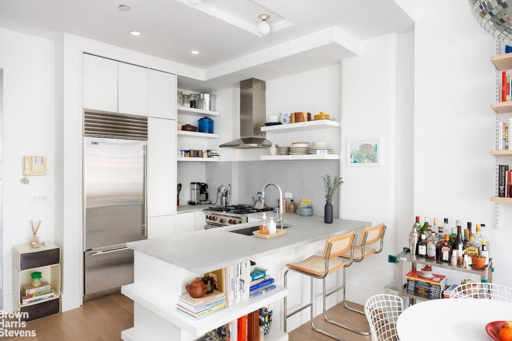 Property photo 3 of 6 <Alttext/>