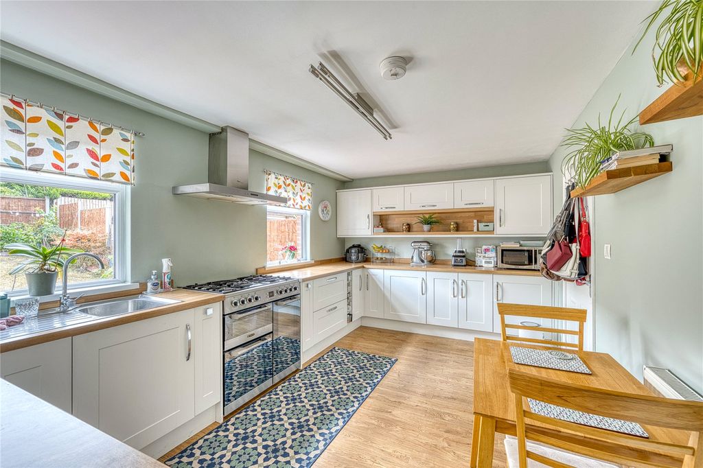 Property photo 2 of 19 Picture No. 06