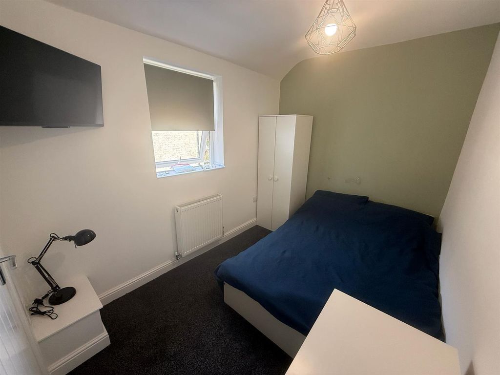 Property photo 3 of 6 Welbeck Bedroom.Jpeg