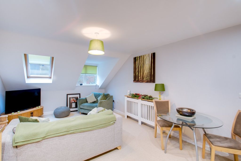 Property photo 2 of 11 Picture No. 09