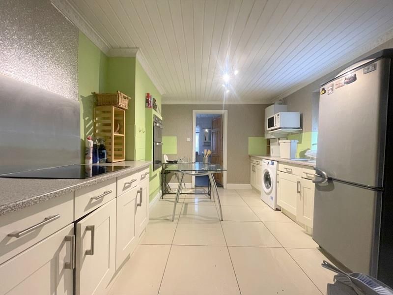 Property photo 1 of 7 Photo