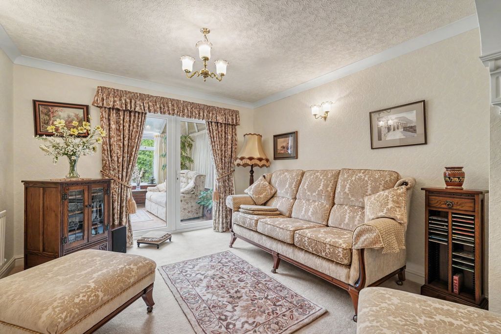 Property photo 3 of 30