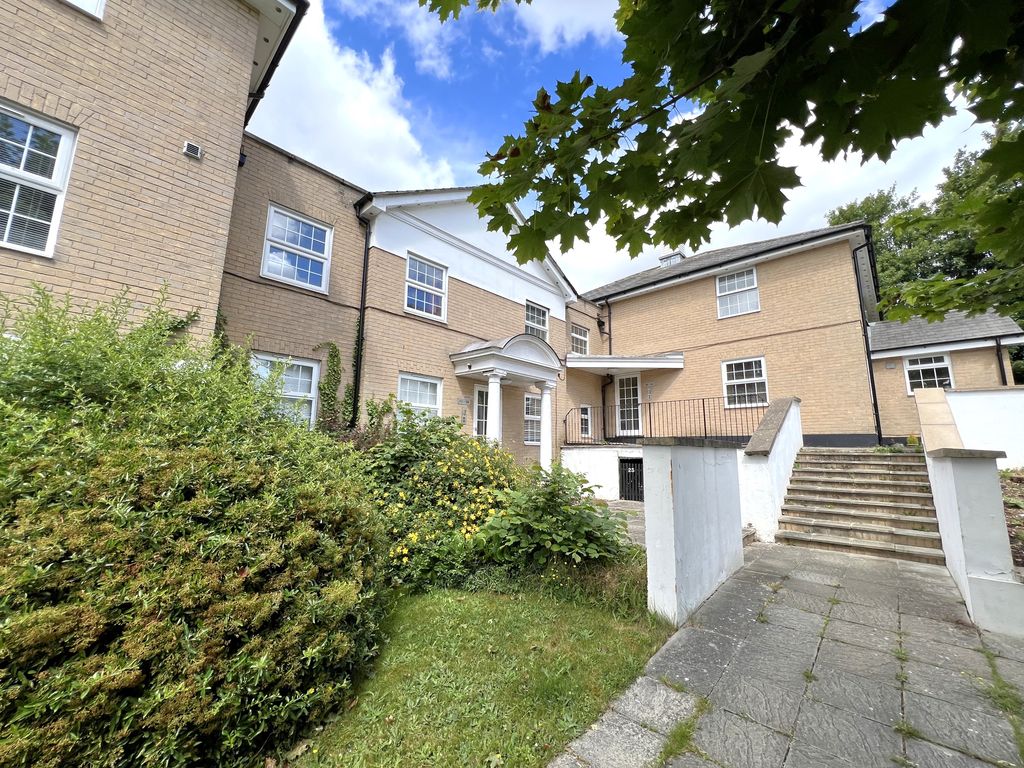 Property photo 1 of 13