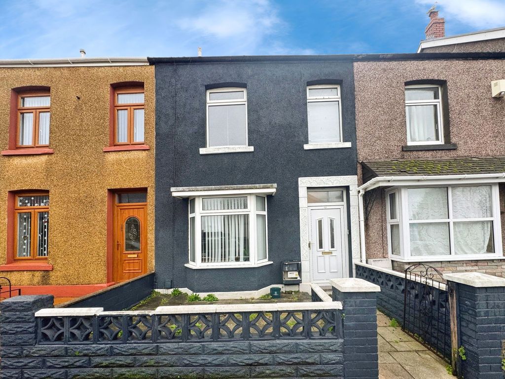 Property photo 1 of 27