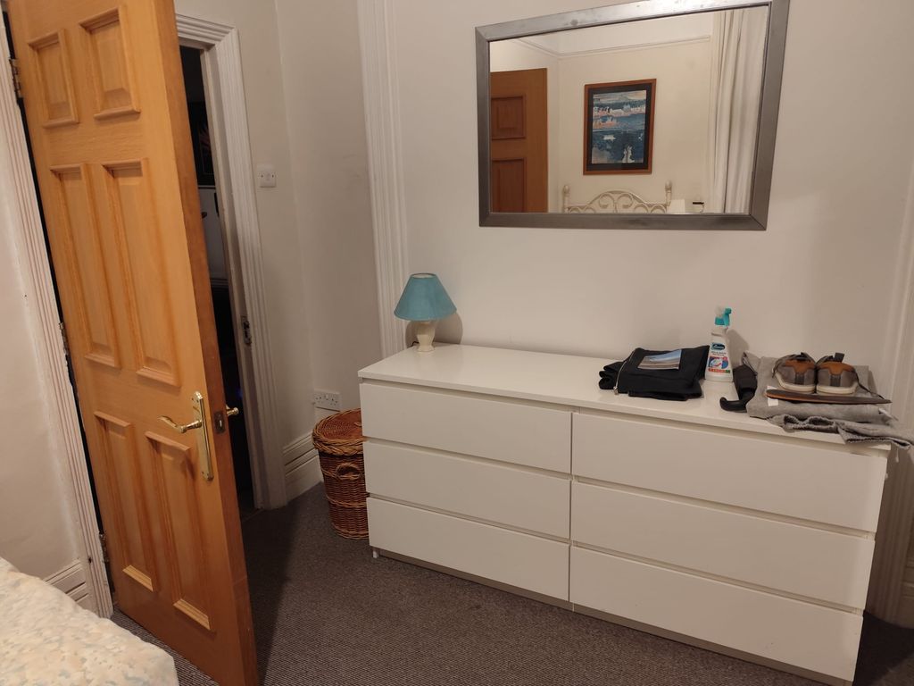 Property photo 3 of 3