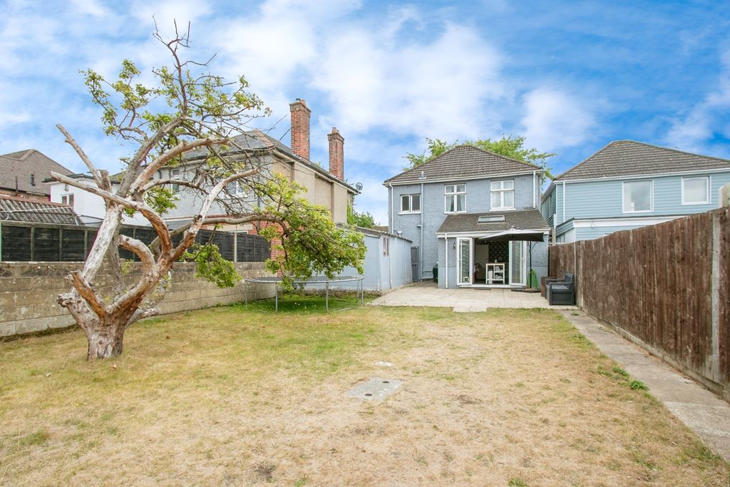 Property photo 1 of 17 Photo