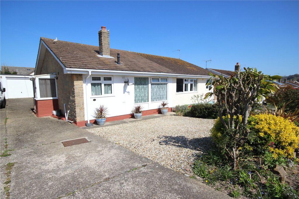 Property photo 1 of 15 Picture No. 02