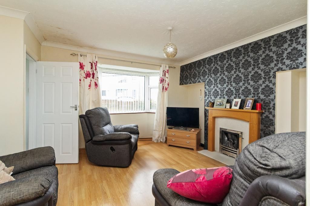 Property photo 2 of 12 Photo 2