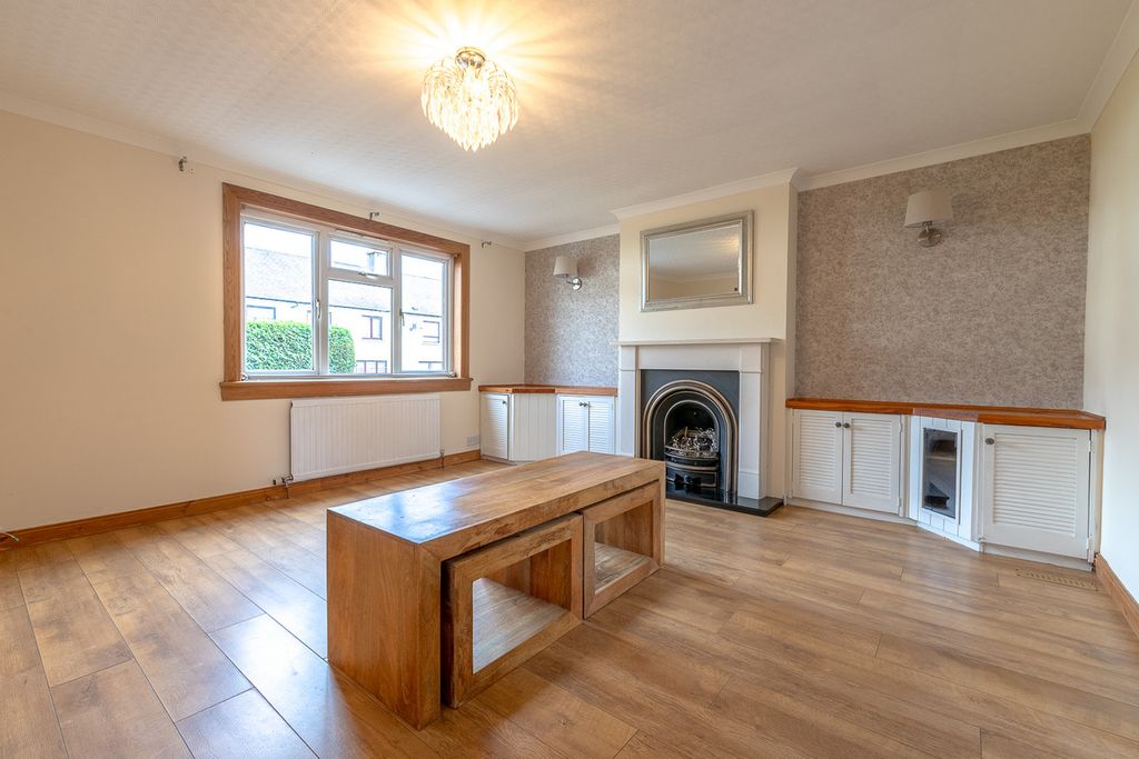 Property photo 2 of 44