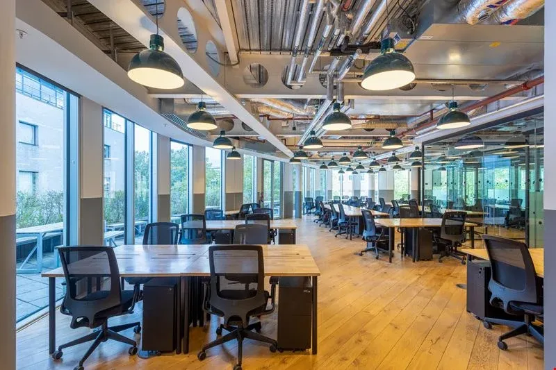 Property photo 3 of 6