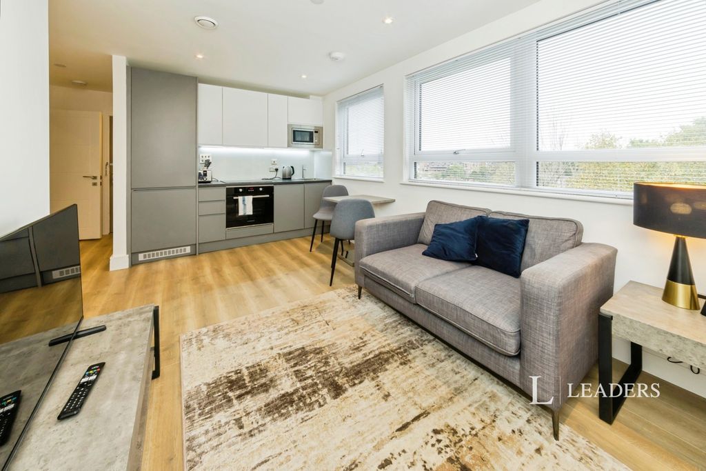 Property photo 2 of 13 Pbox-Img.Jpg