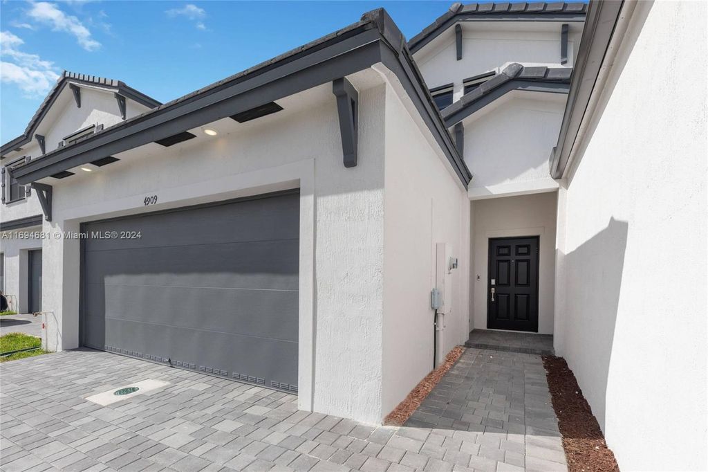 Property photo 2 of 39 <Alttext/>