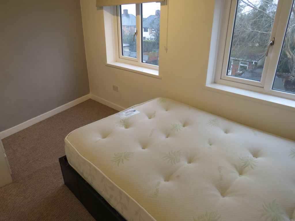 Property photo 2 of 3 Bedroom 1