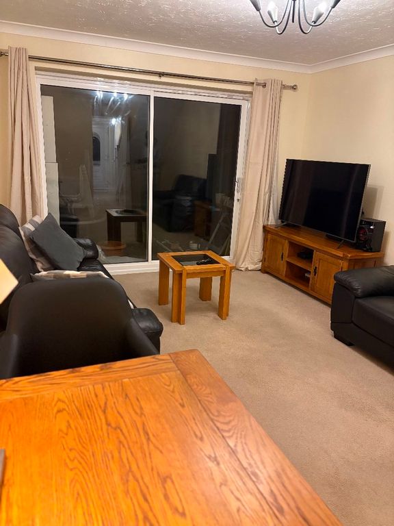 Property photo 3 of 14