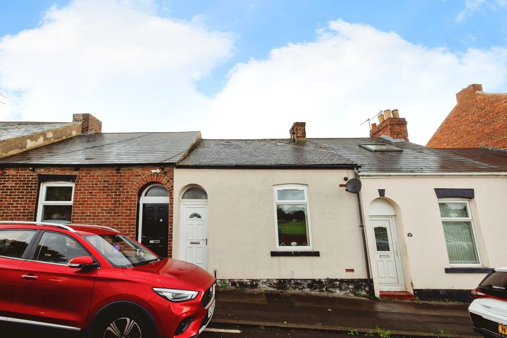 Property photo 1 of 15