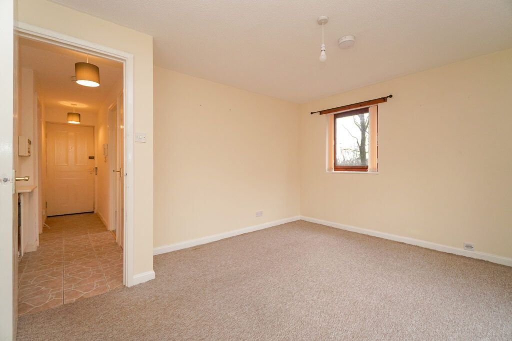Additional image 5 of 2 bed flat for saleFairways View, Hardgate G81