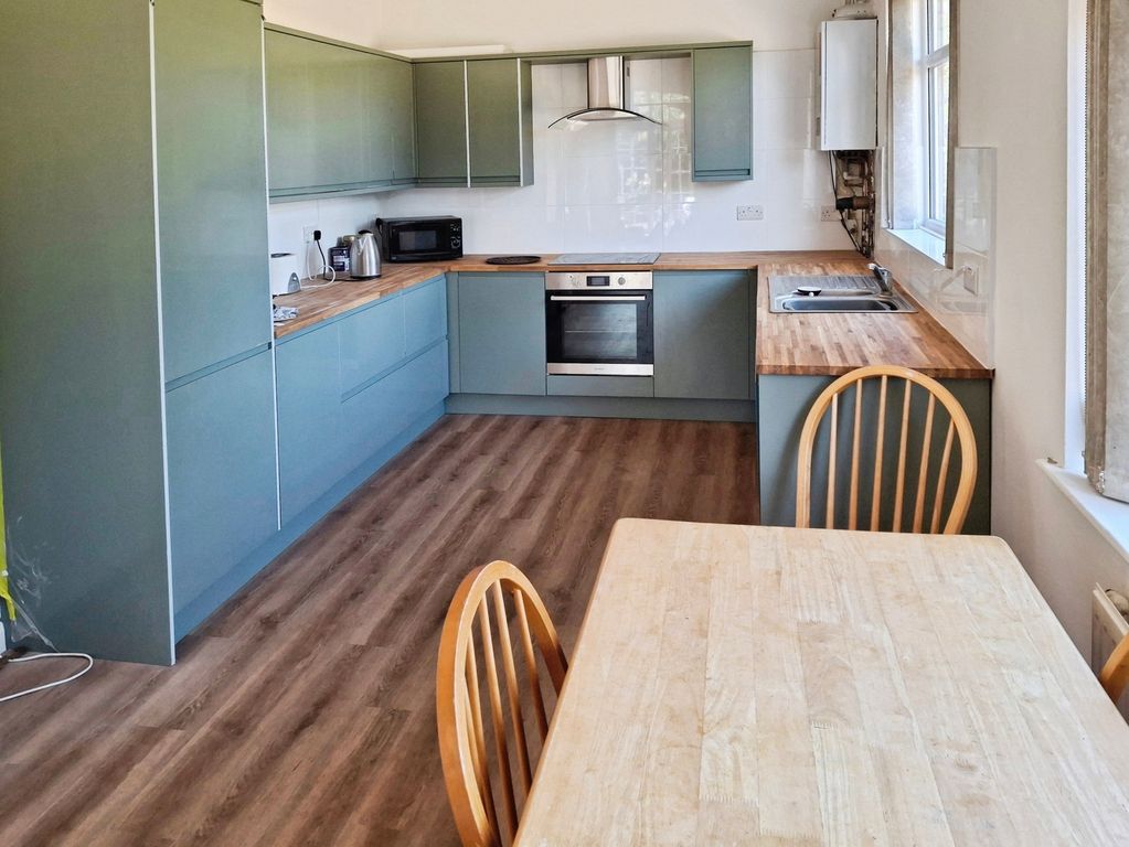 Property photo 2 of 16 Pbox-Img.Jpg