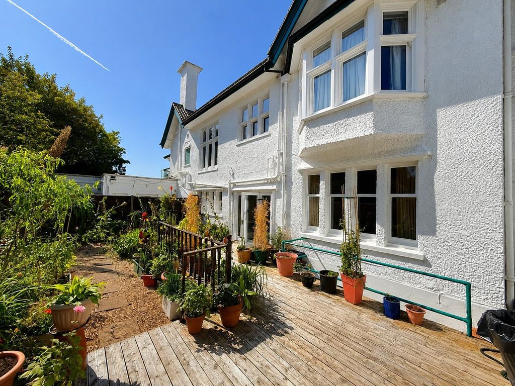 Additional image 5 of 2 bed flat for saleStrathaven 16 West Overcliff Drive, Bournemouth BH4
