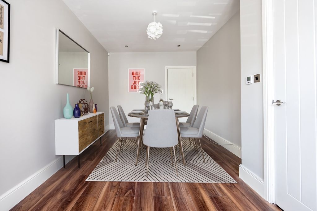 Property photo 3 of 16 4514132