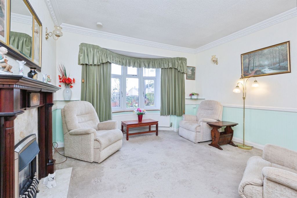 Property photo 3 of 17